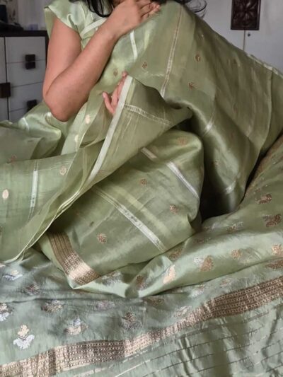 Banarasi Kora Organza silk saree with Kadhua stripes and motifs